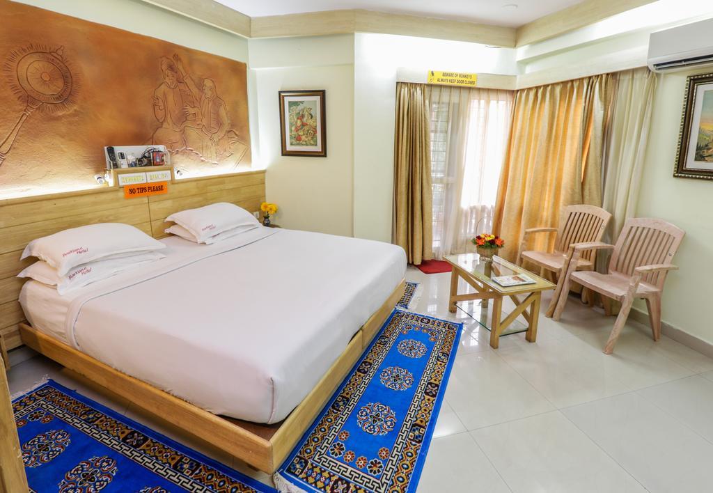 Parklane Hotel Mysore Eksteriør billede