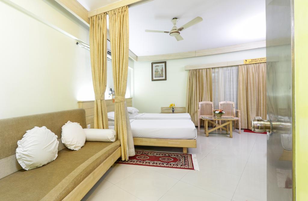 Parklane Hotel Mysore Eksteriør billede